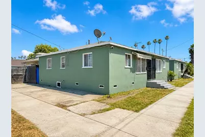 902 Island Avenue, Wilmington, CA 90744 - Photo 1