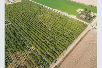 2 Longview Rd, Livingston, CA 95334 - Photo 1