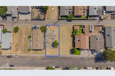 240 E 10th Street, Merced, CA 95341 - Photo 1