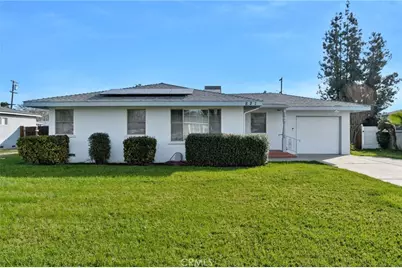 521 Fairview Avenue, Madera, CA 93637 - Photo 1