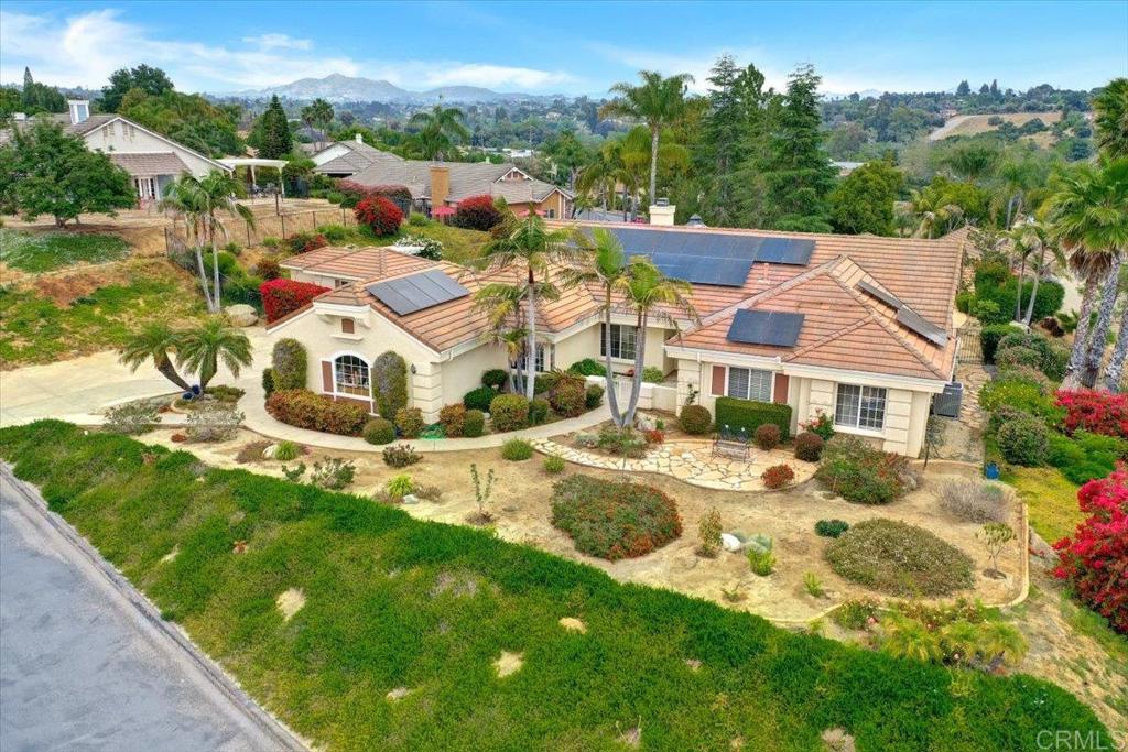 1744 Arbolita Ln, Fallbrook, CA 92028 MLS NDP2304564 Coldwell Banker