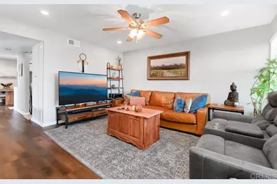 10889 Lamentin Court, San Diego, CA 92124 - Photo 7