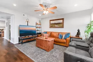 10889 Lamentin Ct, San Diego, CA 92124 - Photo 7