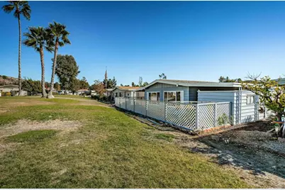 2250 N Broadway #Spc 34, Escondido, CA 92026 - Photo 1