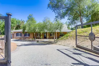 1541 Santa Margarita Drive, Fallbrook, CA 92028 - Photo 1