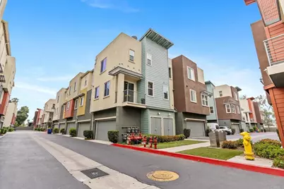 225 Royal Gln #404, Escondido, CA 92025 - Photo 1