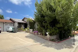 4530 Beverly Glen Dr, Oceanside, CA 92056 - Photo 1