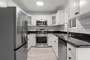 190 Avenida Descanso, Oceanside, CA 92057 - Photo 1