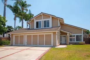 800 Foxwood Dr, Oceanside, CA 92057 - Photo 1