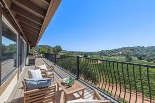 2839 Lakemont Dr, Fallbrook, CA 92028 - Photo 1