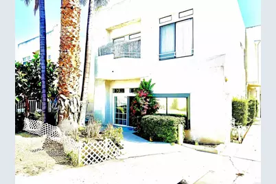 20920 Community Street #7, Canoga Park, CA 91304 - Photo 1