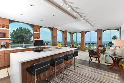 1001 Genter #2J, La Jolla, CA 92037 - Photo 1