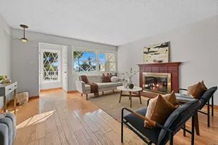 2710 Mesa Dr, Oceanside, CA 92054 - Photo 1