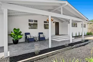 2015 Summit Dr, Escondido, CA 92025 - Photo 1