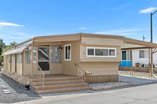 82 Shirle Ln, Oceanside, CA 92058 - Photo 1