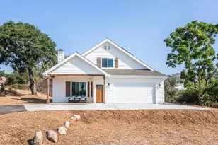 983 La Rueda Dr, Vista, CA 92084 - Photo 1