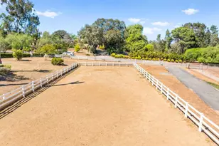 746 Verde Ave, Fallbrook, CA 92028 - Photo 1