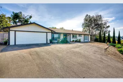 325 Estrelita Drive, Vista, CA 92084 - Photo 1