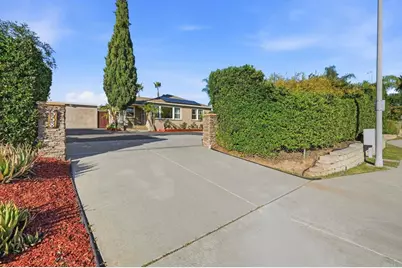 558 E El Norte Parkway, Escondido, CA 92026 - Photo 1