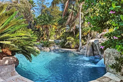 828 Hygeia Avenue, Encinitas, CA 92024 - Photo 1