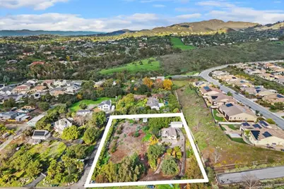 2360 Lone Oak Lane, Vista, CA 92084 - Photo 1