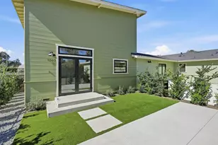 1063 Buena Vista, Carlsbad, CA 92008 - Photo 1