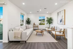 953 Radcliffe Trl, Vista, CA 92081 - Photo 1