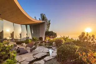 724 Muirlands Vista Way, La Jolla, CA 92037 - Photo 1