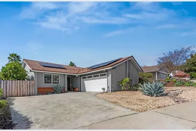 2049 Camino Dr, Escondido, CA 92026 - Photo 1