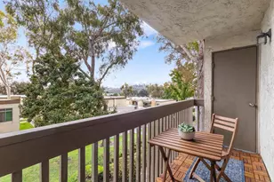 432 Edgehill Ln, Oceanside, CA 92054 - Photo 1