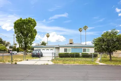 6564 Lynwood Way, Highland, CA 92346 - Photo 1