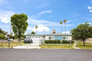 6564 Lynwood Way, Highland, CA 92346 - Photo 1