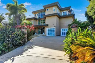2812 Poinsettia Dr, San Diego, CA 92106 - Photo 1