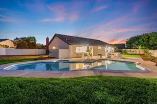 2002 Ladera Ct, Carlsbad, CA 92009 - Photo 1