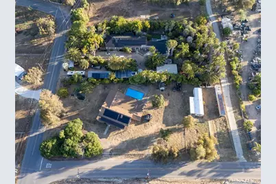 911 Davis Street, Ramona, CA 92065 - Photo 1
