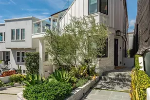 229 24th St, Hermosa Beach, CA 90254 - Photo 1