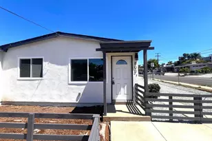 803 N Citrus Ave, Vista, CA 92084 - Photo 1
