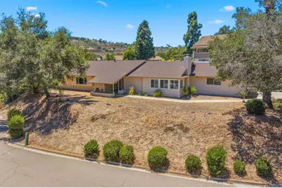 2837 Carlton Way, Fallbrook, CA 92028 - Photo 1