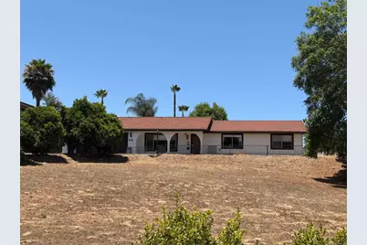 915 Moody Drive, Escondido, CA 92027 - Photo 1