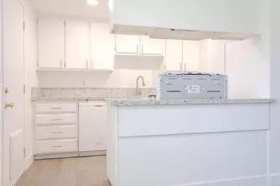 12798 Kiowa Road #2, Apple Valley, CA 92308 - Photo 1