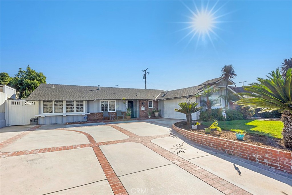 114 W Borromeo Ave, Placentia, CA 92870 MLS NP23194342 Coldwell Banker