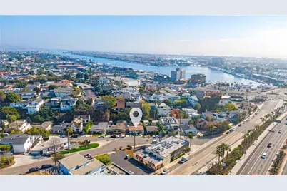 250 Catalina Drive, Newport Beach, CA 92663 - Photo 1