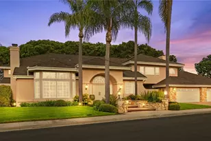 4 Huntington Ct, Newport Beach, CA 92660 - Photo 1