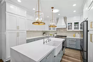 362 Vista Madera, Newport Beach, CA 92660 - Photo 1