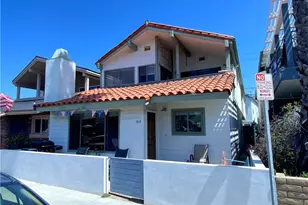 814 W Balboa Blvd, Newport Beach, CA 92661 - Photo 1