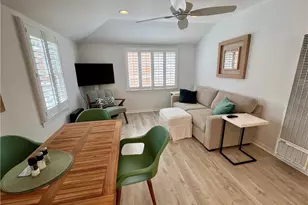 207 1/2 Emerald Ave, Newport Beach, CA 92662 - Photo 1