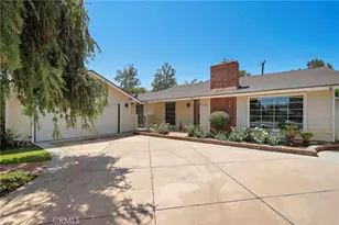 11121 Kensington Rd, Los Alamitos, CA 90720 - Photo 1