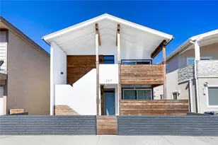 207 Cypress St, Newport Beach, CA 92661 - Photo 1