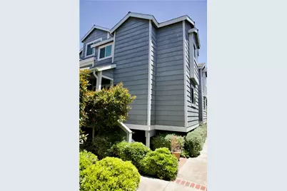 216 16th Place #H, Costa Mesa, CA 92627 - Photo 1