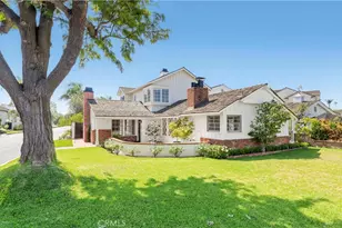 2562 Vista Dr, Newport Beach, CA 92663 - Photo 1